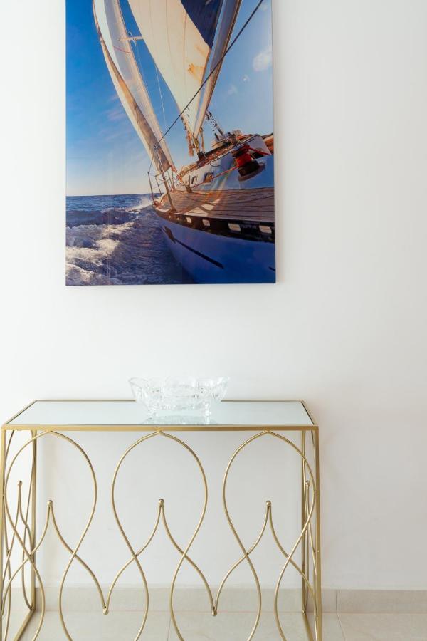 Esmeralda. Lovely And New Apartment Right By The Ocean! Callao Salvaje Exteriér fotografie